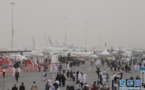 Une tempête de sable interrompt les shows aériens du salon aéronautique de Dubaï