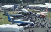 Défis et succès pour Airbus et Boeing au Salon international de l'aéronautique de Farnborough